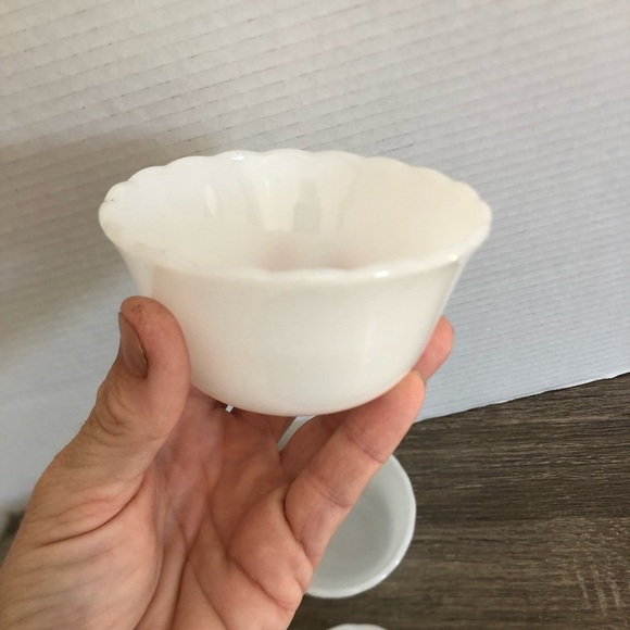 Vtg Fire King Milk Glass Custard Bowls - Picture 4 of 13